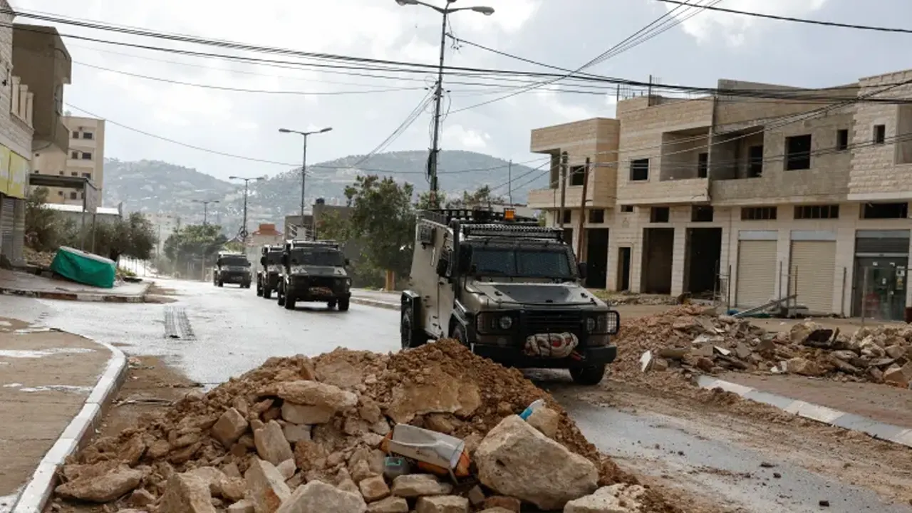 ফিলিস্তিনের পশ্চিম তীরে কারফিউ জারি